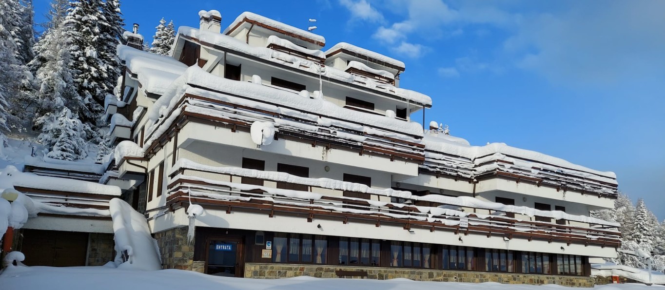 Residence neve 2-residence-stefania-teglio